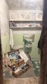 Foto {1} di {2}
