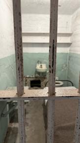 Foto {1} di {2}