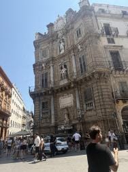 Foto 1 de 3