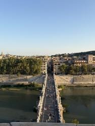 Foto {1} di {2}
