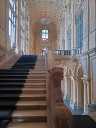Foto {1} di {2}