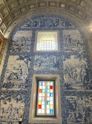 Foto {1} di {2}