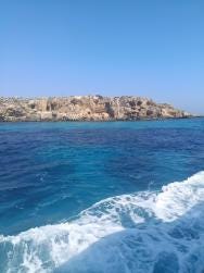 Foto {1} di {2}