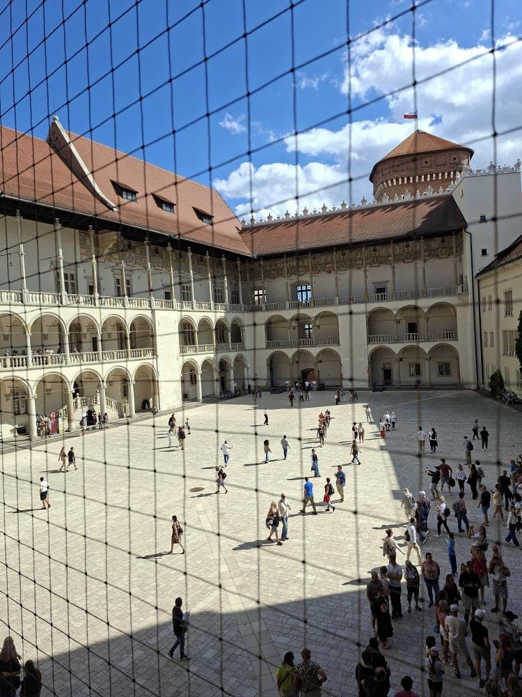 Foto 2 di 2