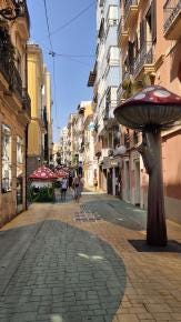 Foto {1} di {2}