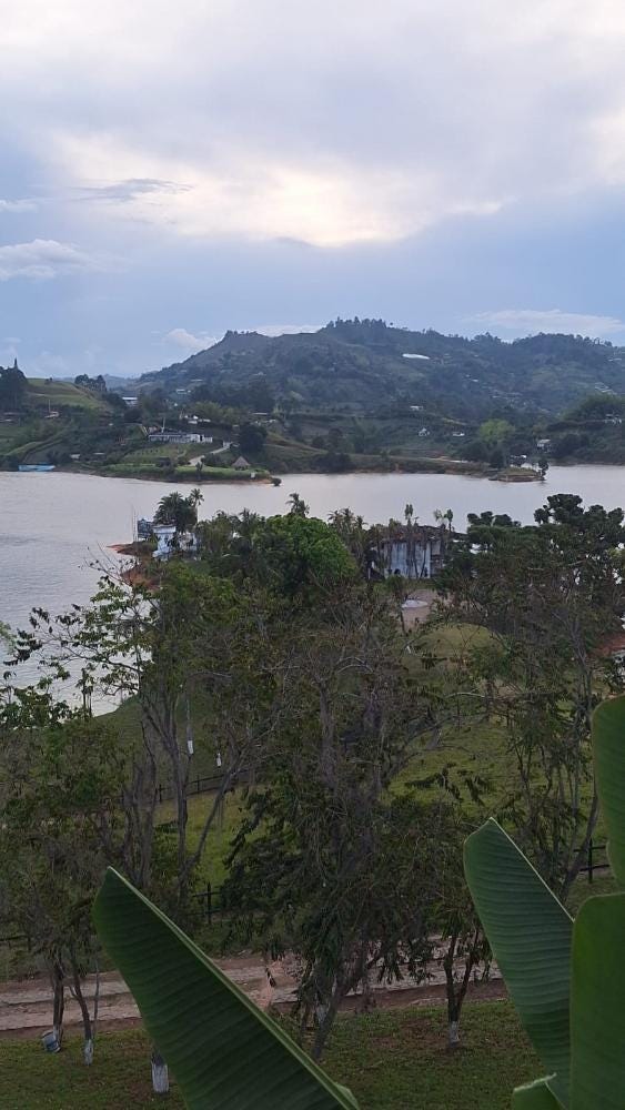 Foto 1 de 3