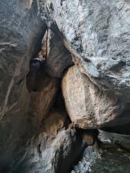 Foto {1} di {2}