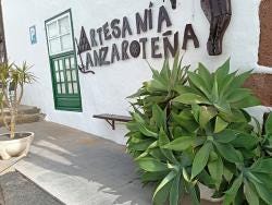 Foto {1} di {2}