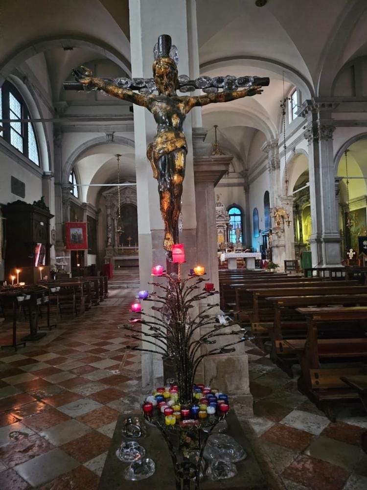 Foto 1 de 3