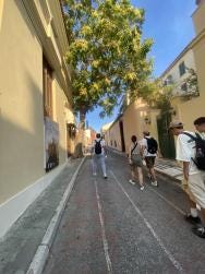 Foto {1} di {2}