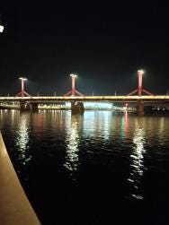 Foto {1} di {2}