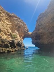Image {1} of {2}