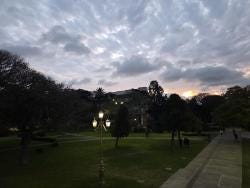 Foto {1} di {2}