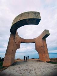 Foto {1} di {2}