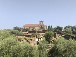 Foto {1} di {2}