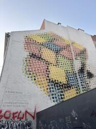 Foto {1} di {2}