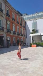 Foto {1} di {2}