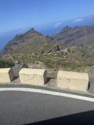 Foto {1} di {2}