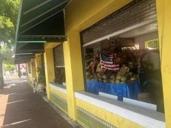 Foto 1 de 4