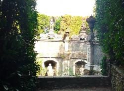 Photo {1} sur {2}