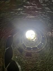 Foto {1} di {2}