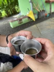 Foto {1} di {2}