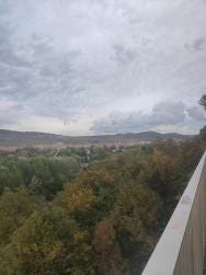 Foto {1} di {2}