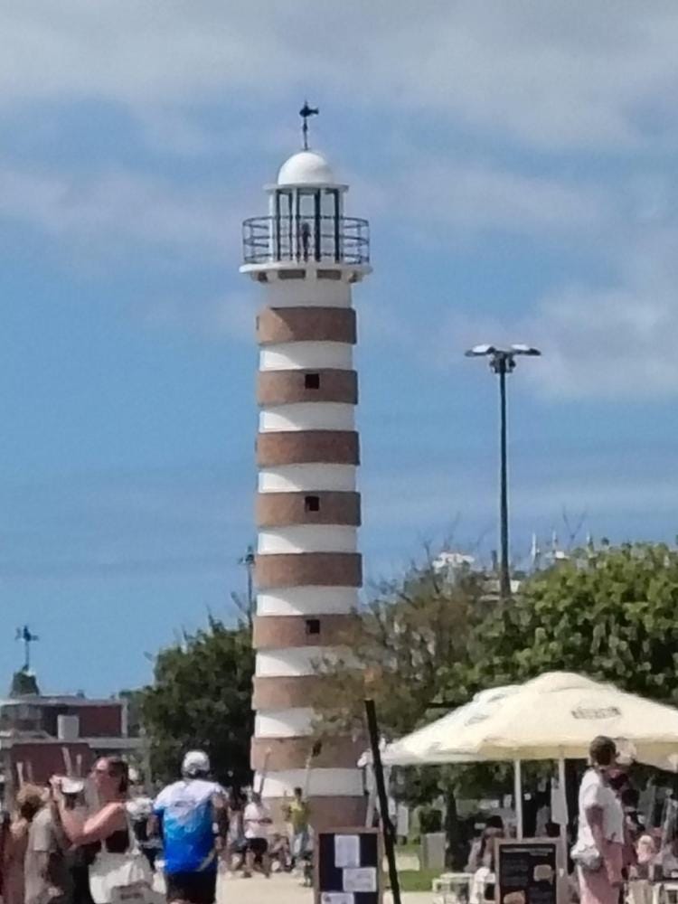 Foto 1 de 2