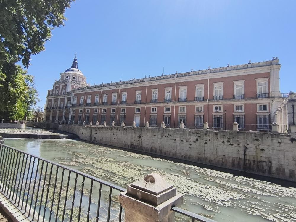 Foto 1 de 3