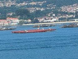 Foto {1} di {2}