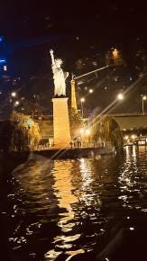 Photo {1} sur {2}