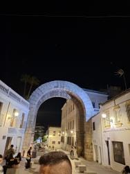 Foto 1 de 3