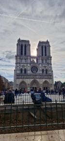 Foto {1} di {2}