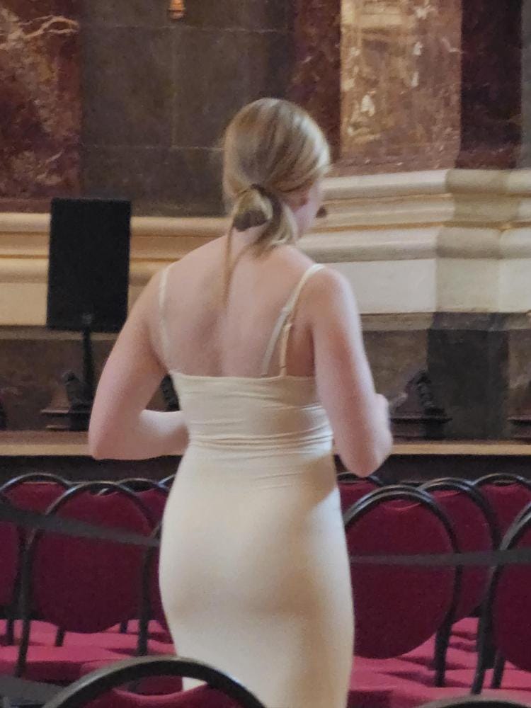 Foto 1 de 3