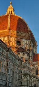 Foto {1} di {2}
