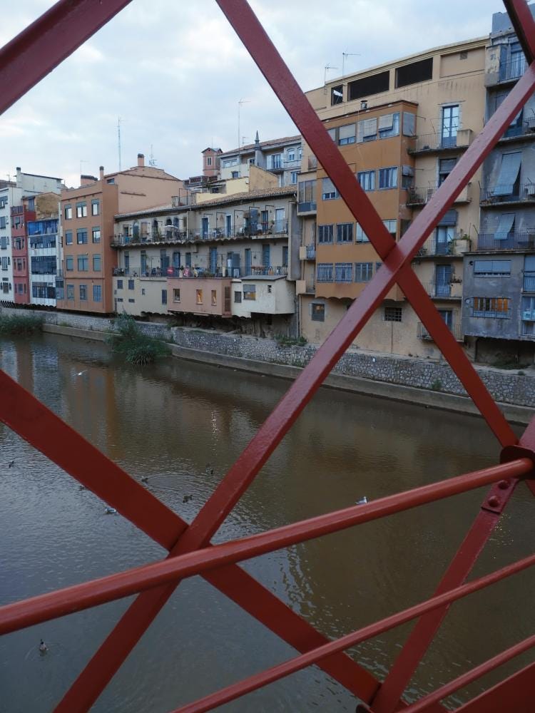 Foto 1 de 3
