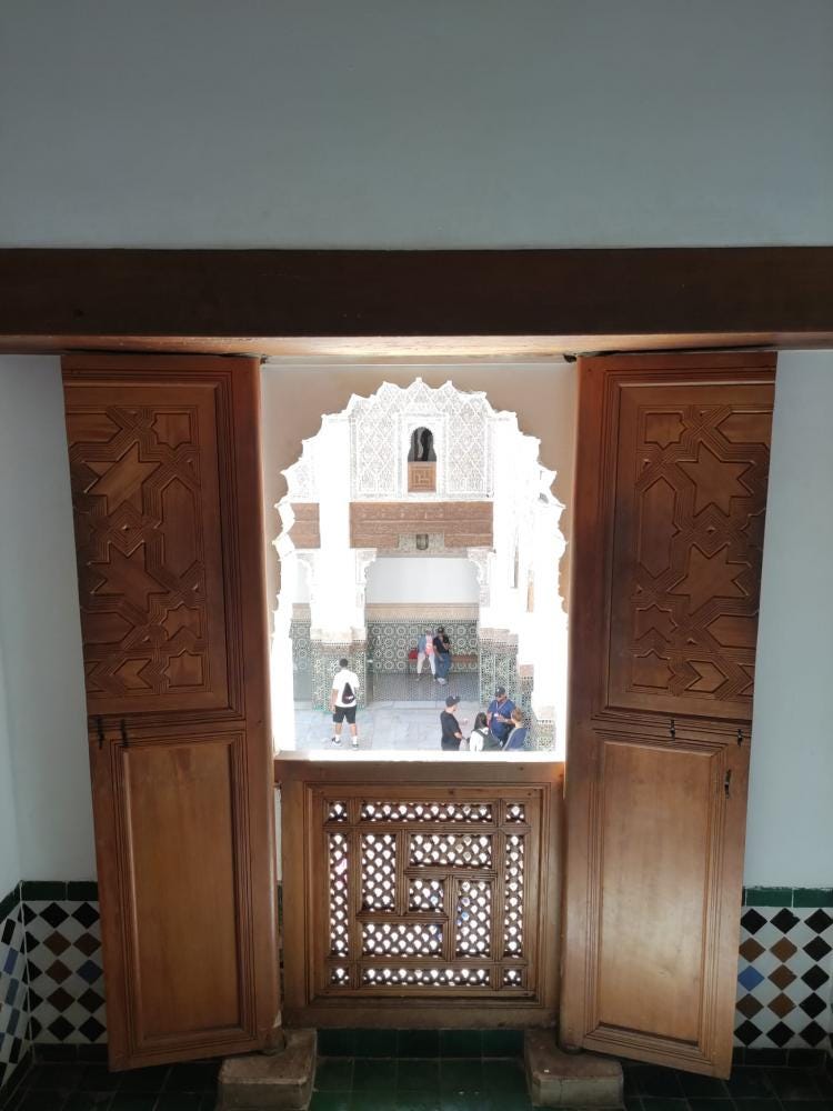 Foto 2 di 2