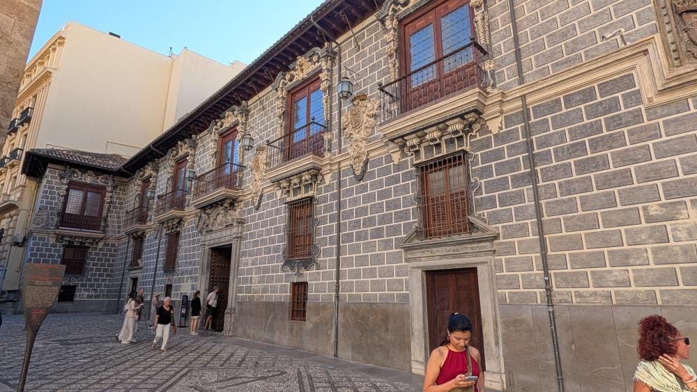Foto 5 di 6
