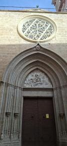 Foto {1} di {2}