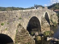 Foto 1 de 3