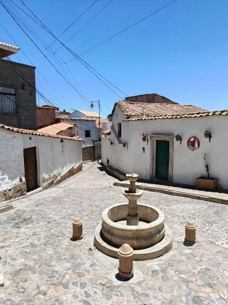 Foto 1 de 3