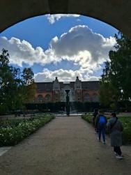 Foto {1} di {2}