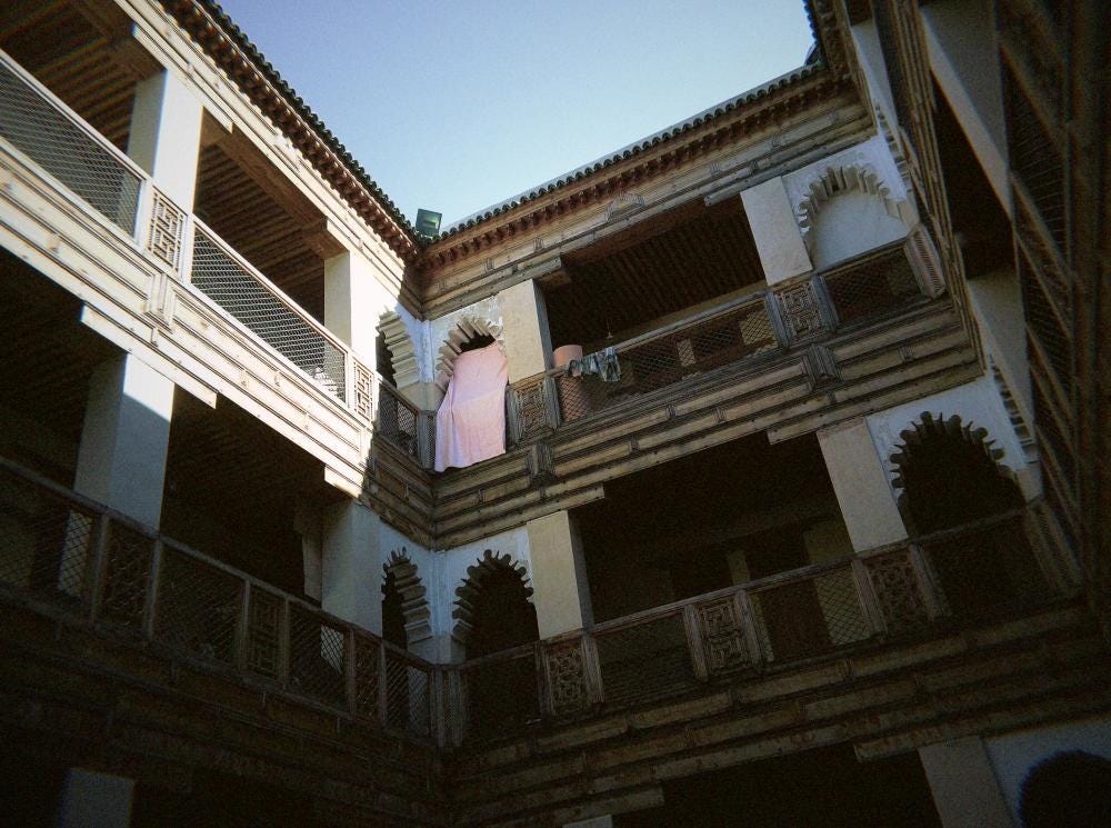Foto 1 di 3