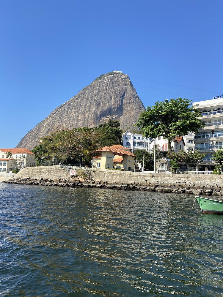 Foto 1 de 3