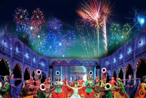 Espectáculo en el Centro Cultural y de Convenciones Kalakriti