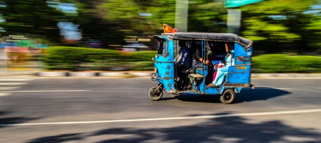 Tour de tuk tuk pelos museus de Chandigarh