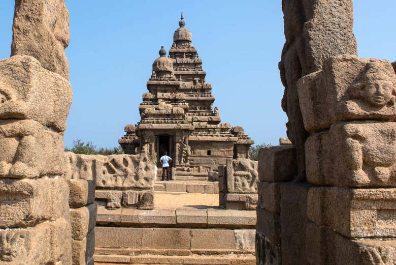 Visitando el Templo de la Costa