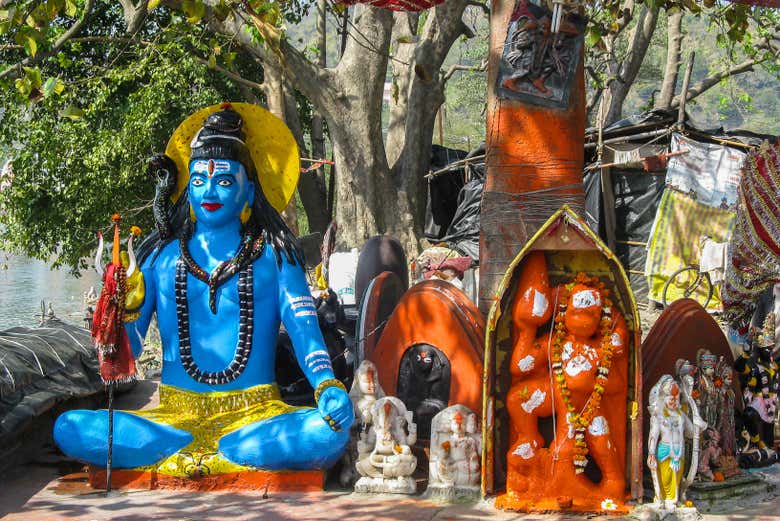 Figura de Shiva en Haridwar