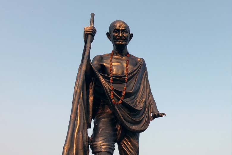 Estátua Gyarah Murti