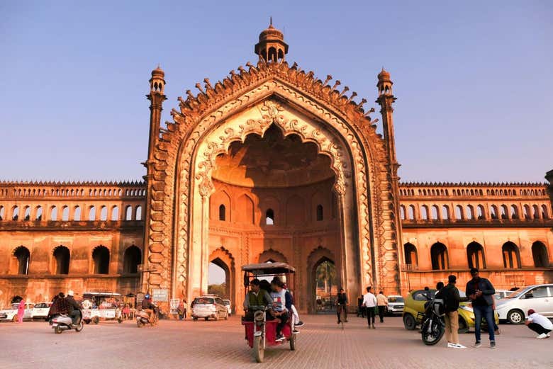 Rumi Darwaza